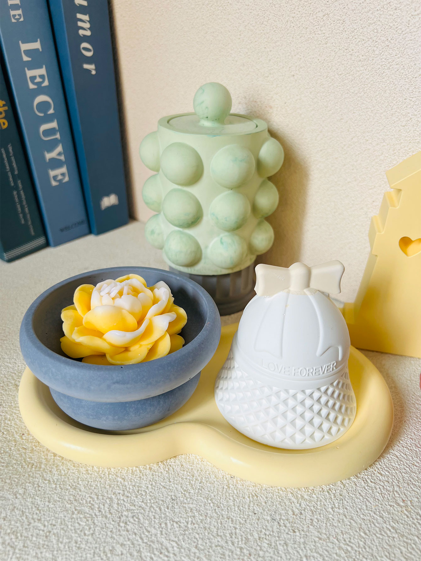 Bubble Jar Candle Vessel Concr – обзор и цена Donut Mold Silicone